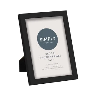 Simply Everyday 5 X 7" Block Frames 3pk - Black 2 Simply Everyday 5 X 7" Block Frames 3pk - Black - Image 2